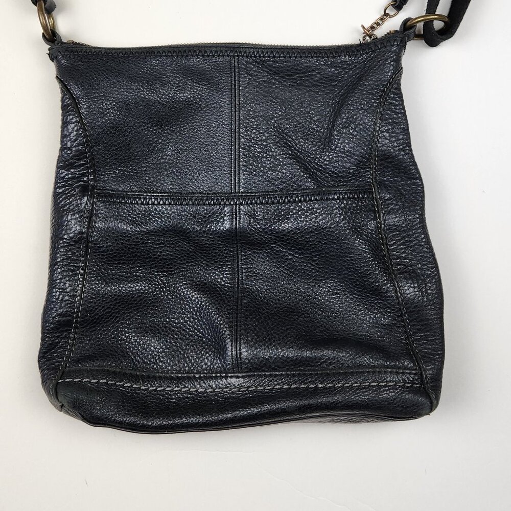 The Sak Iris Leather Crossbody Purse Black - Picture 3 of 15